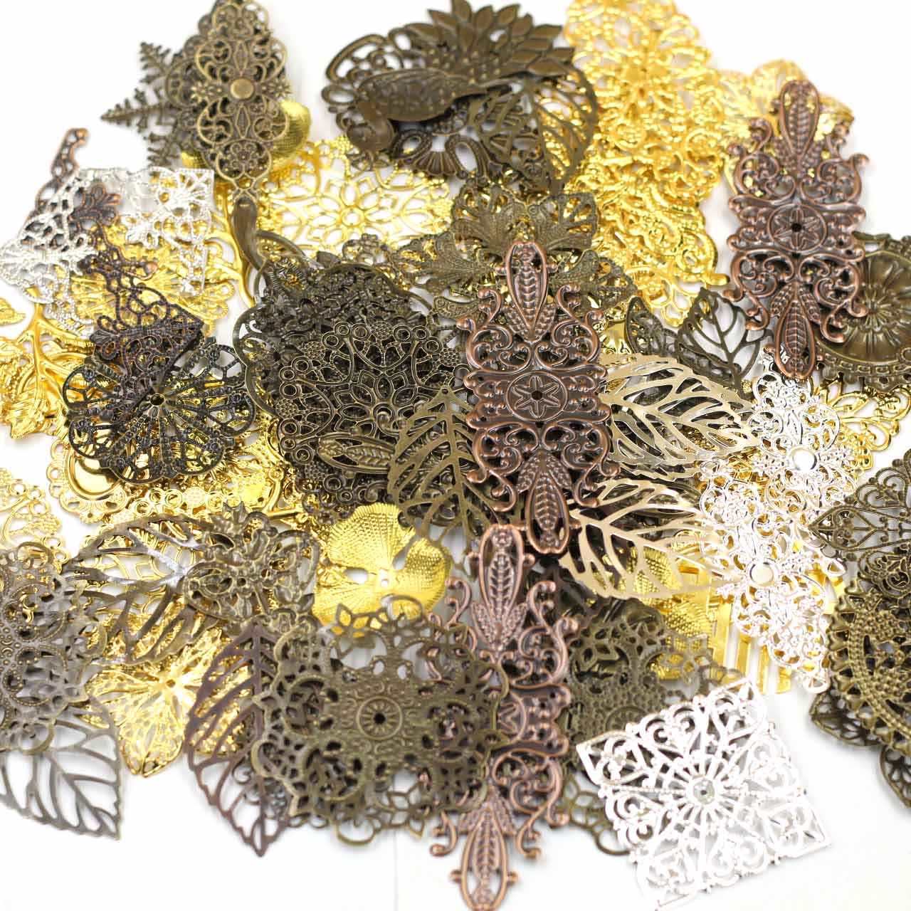 Embellish Craft - Embellishments ตัวเชื่อมต่อสุ่มผสมสามเหลี่ยมดอกไม้รูปแบบ Filigree Wraps โลหะผสมหัตถกรรมเครื่องประดับ DIY