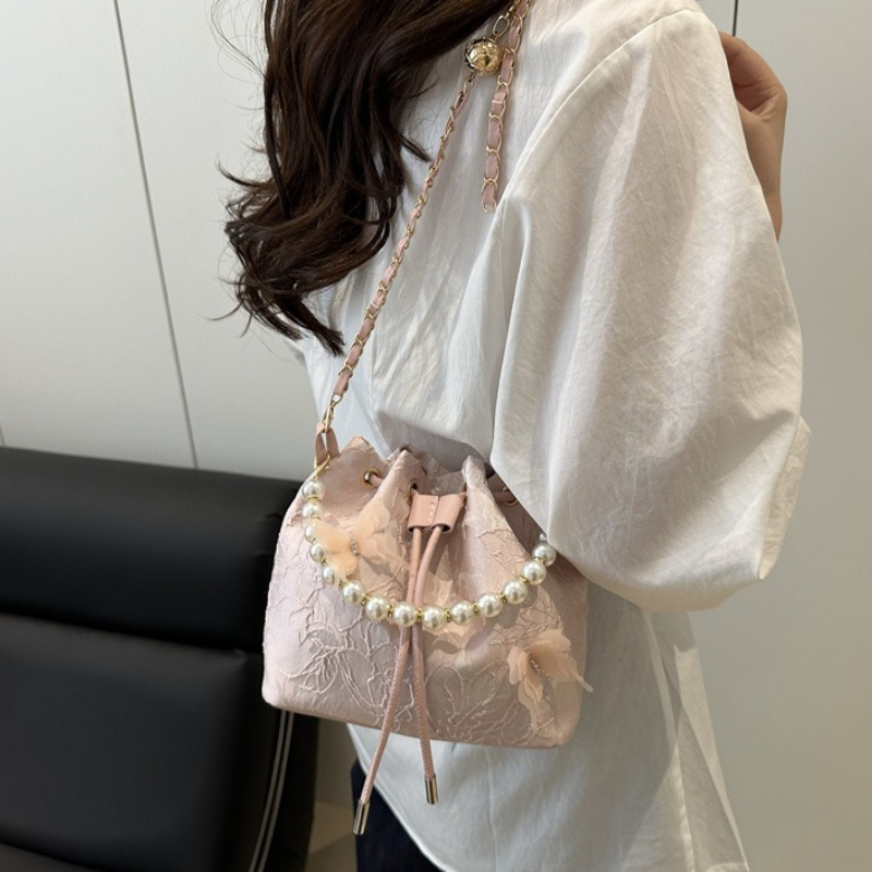 กระเป๋าถือลูกไม้หรูหราพร้อมสาย - Beaded Trim Fringe บทวิจารณ์และราคา