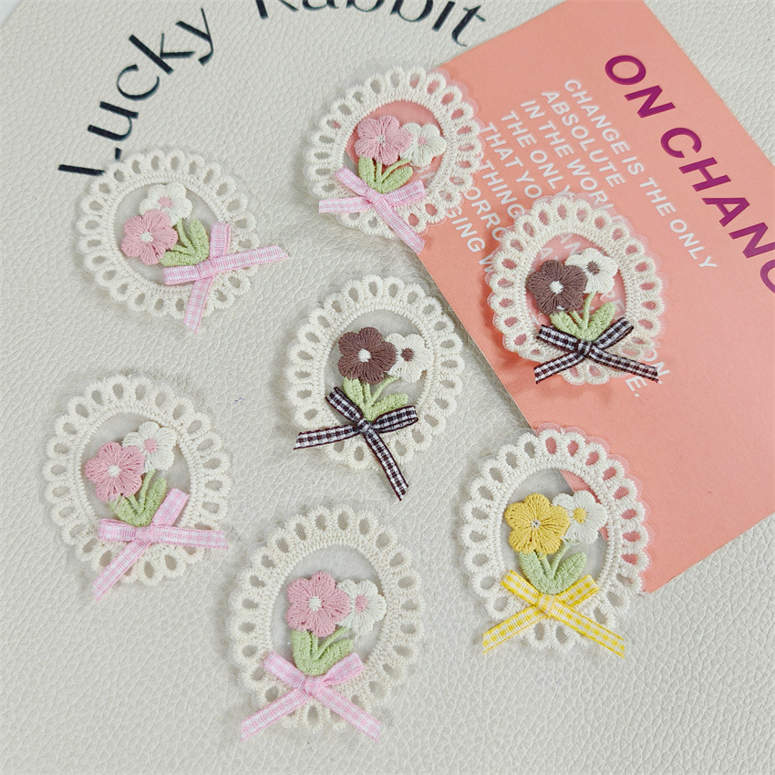 แพทช์ปักลายดอกไม้รูปโบว์วงรีขอ - Applique Patch Flower บทวิจารณ์และราคา